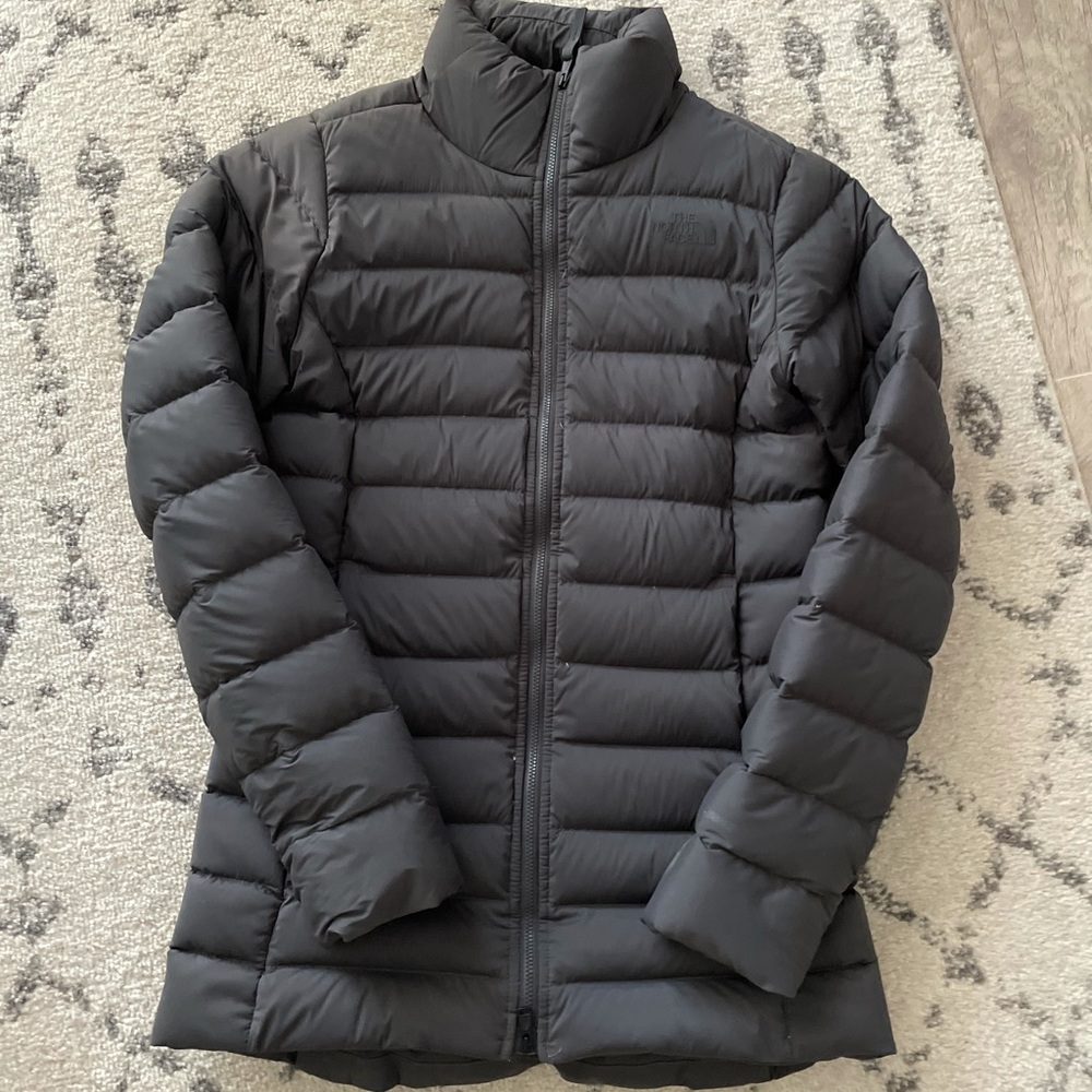 Northface lightweight puffer winter jacket